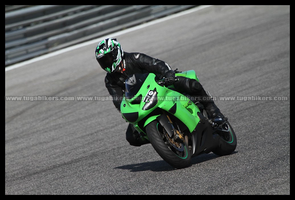 Track Day Motoval 25 e 26 Outubro 2014 Circuito do Estoril  - Pgina 5 M47kOO