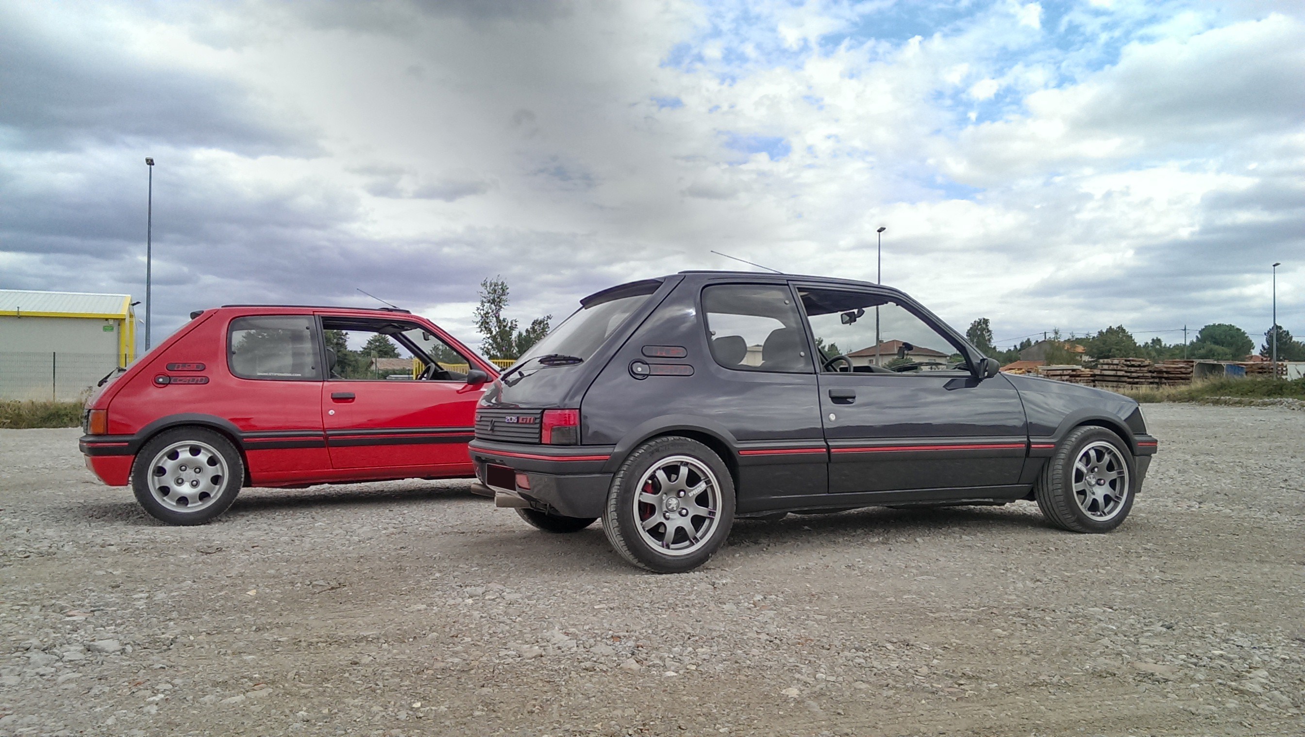 [23e concours photos] La GTI et la concurrence  Rcc5