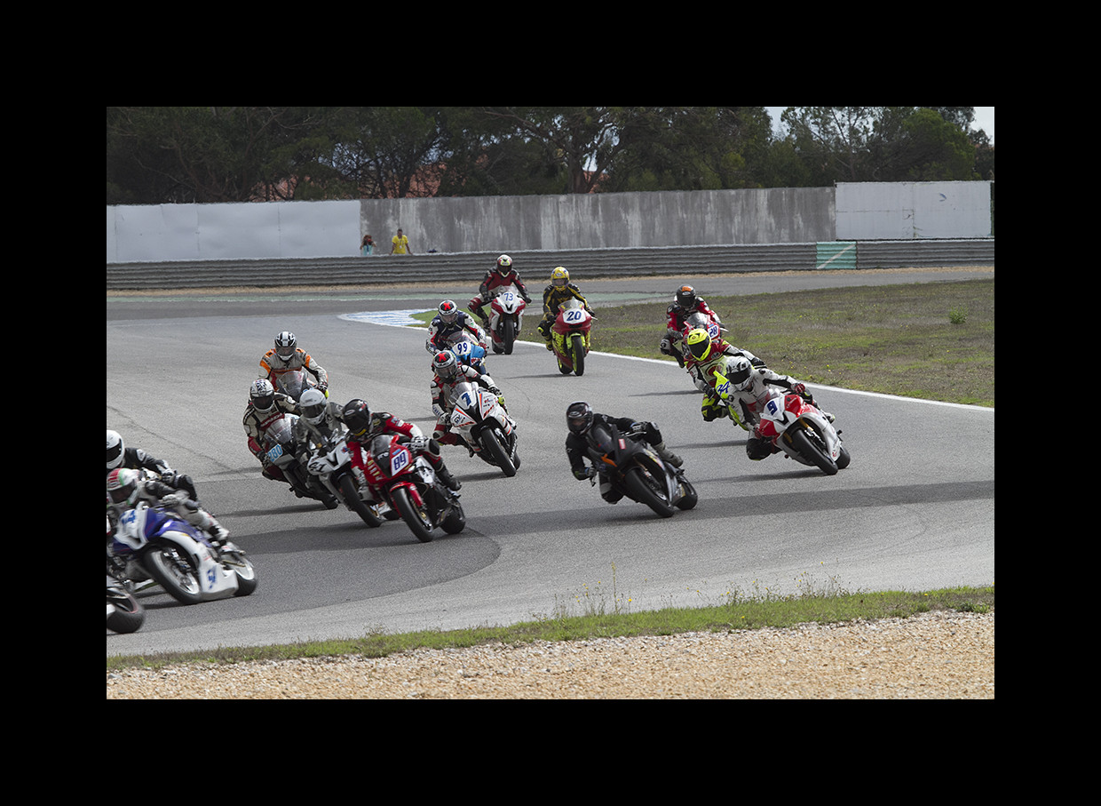 Campeonato Nacional de Velocidade Motosport Vodafone 2014 - Estoril III - 12,13 e 14  de Setembro Fotografias e Resumo da Prova   - Pgina 4 Cf9jpA