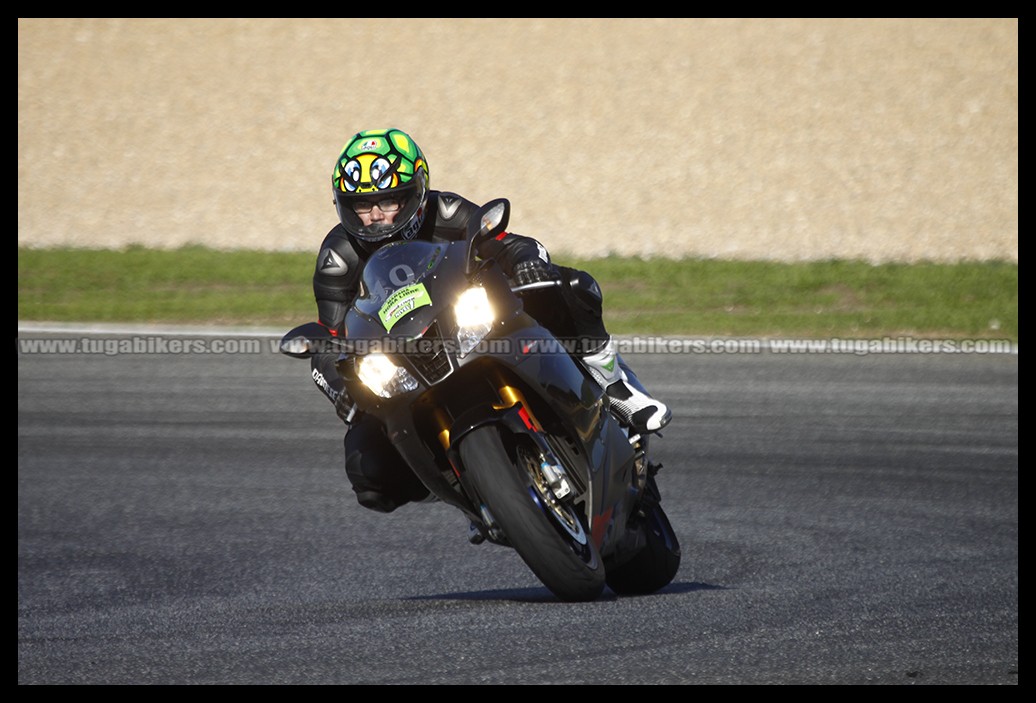 Track Day Motoval 25 e 26 Outubro 2014 Circuito do Estoril  - Pgina 4 QLpNCS