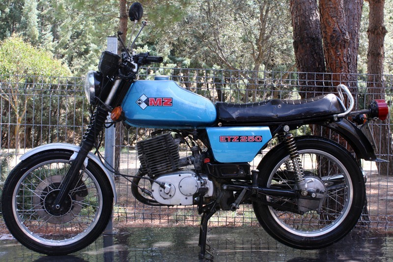 Restauración de mi MZ ETZ 250 4dn7