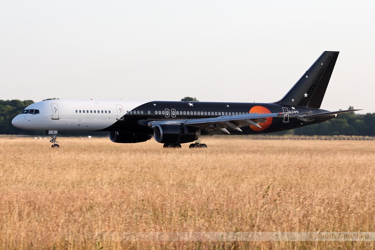 G-ZAPX Titan Airways Boeing 757 & Divers le 22.06.14 - Page 3 Lqlf