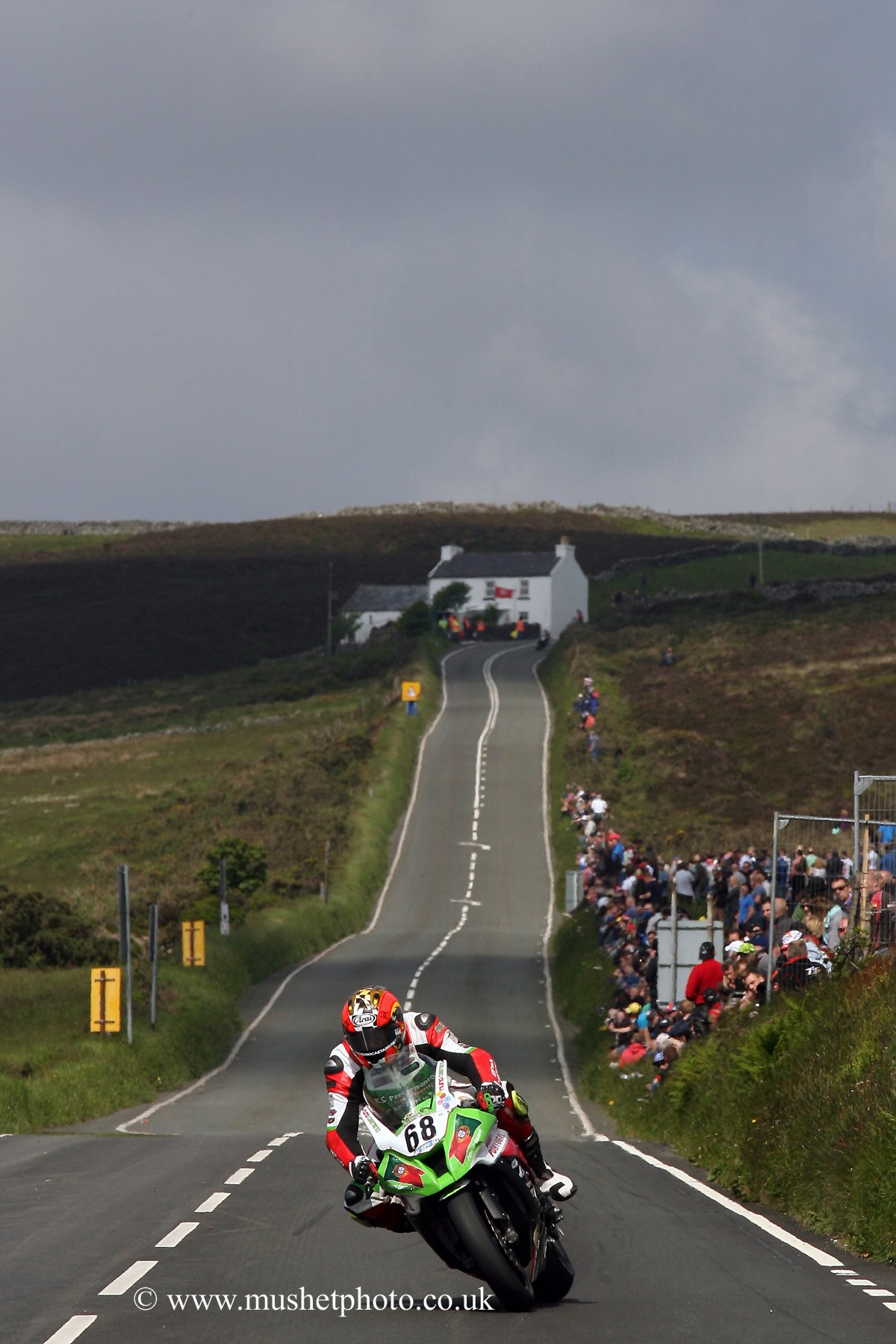 Isle Of Man TT 2014 - Pgina 6 9kcp