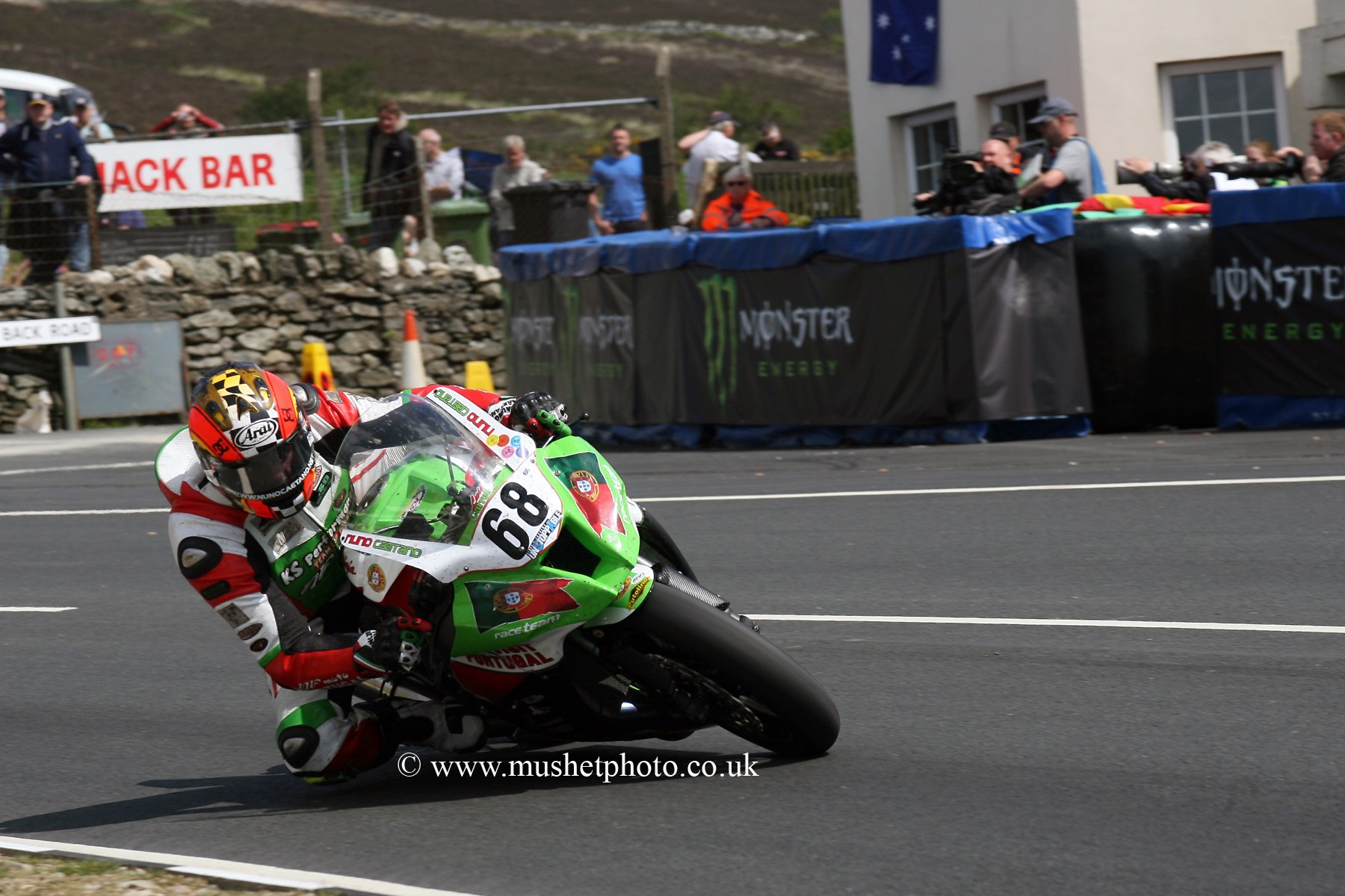 Isle Of Man TT 2014 - Pgina 6 Zhg10