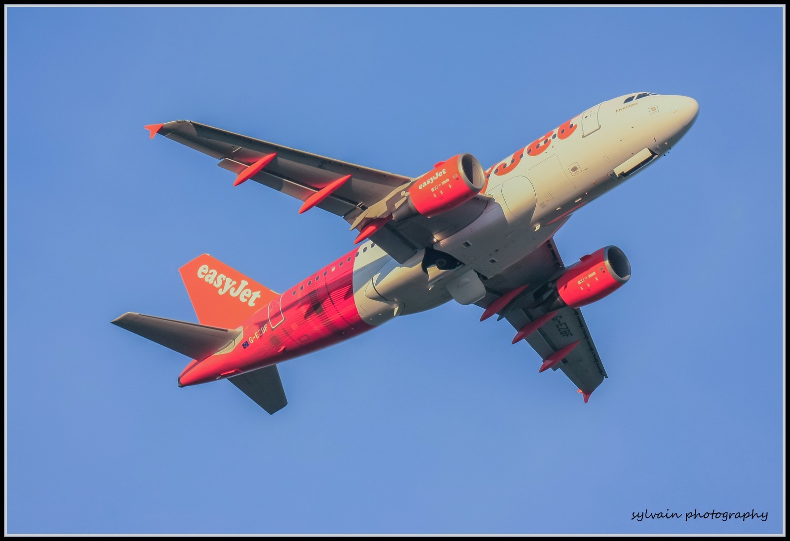 [20/04/2014] AIRBUS A319 (-EZBF) EASY JET INVERNESS Qfd6