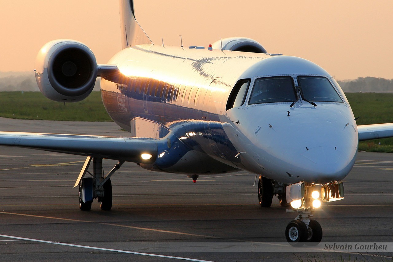 Post Spécial: Embraer EMB-145LR Enhance Aero Group F-HFKC le 11 & 17.04.14 38d8