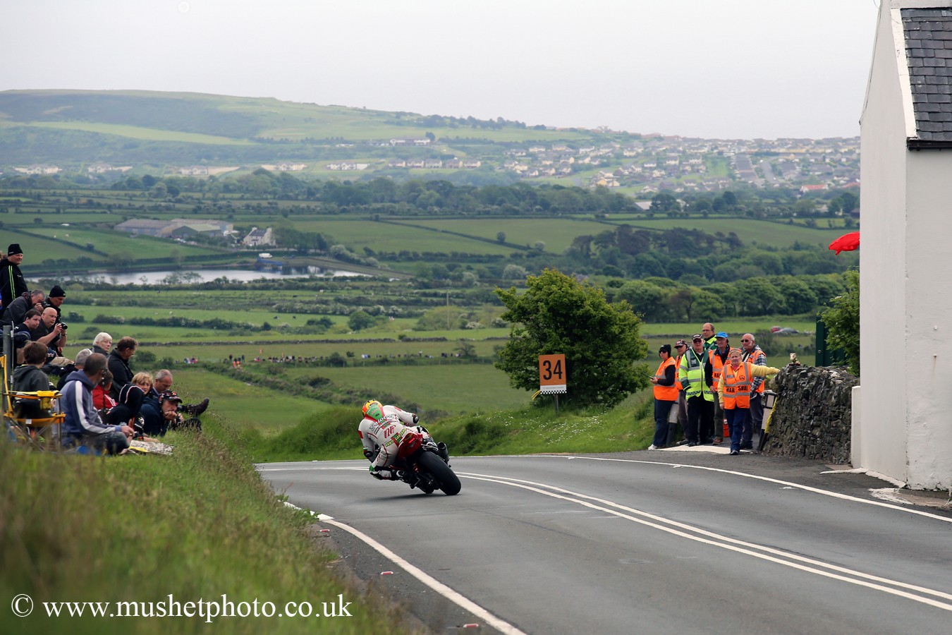 Isle Of Man TT 2014 - Pgina 6 Tw93