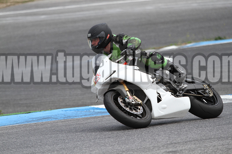 TRACK DAY MOTOVAL   1 e 2 de Maio 2015 CIRCUITO DO ESTORIL  - Pgina 3 BkewZd