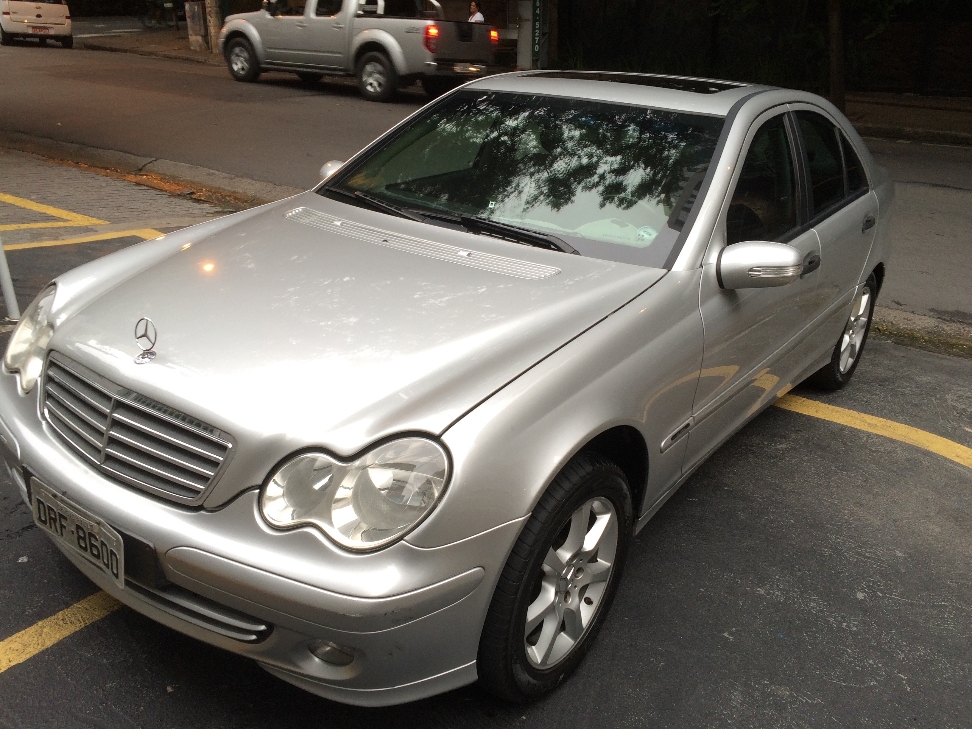 W203 C180K 2005 Blindada - R$ 48.000,00  XLB7cG