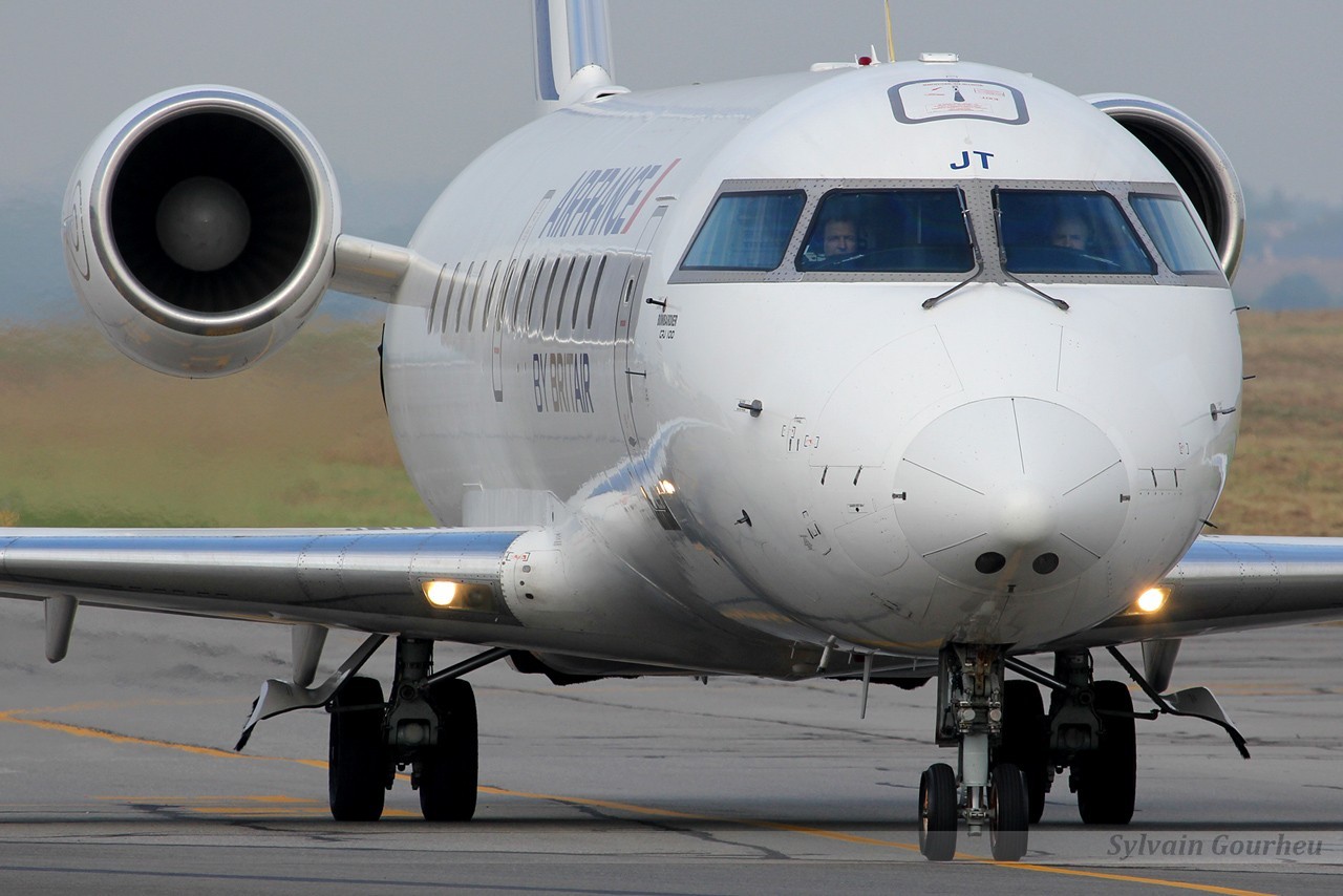 Embraer EMB-135 Legacy London Executive Aviation G-PEPI & Divers le 07.09.14 JTWajD