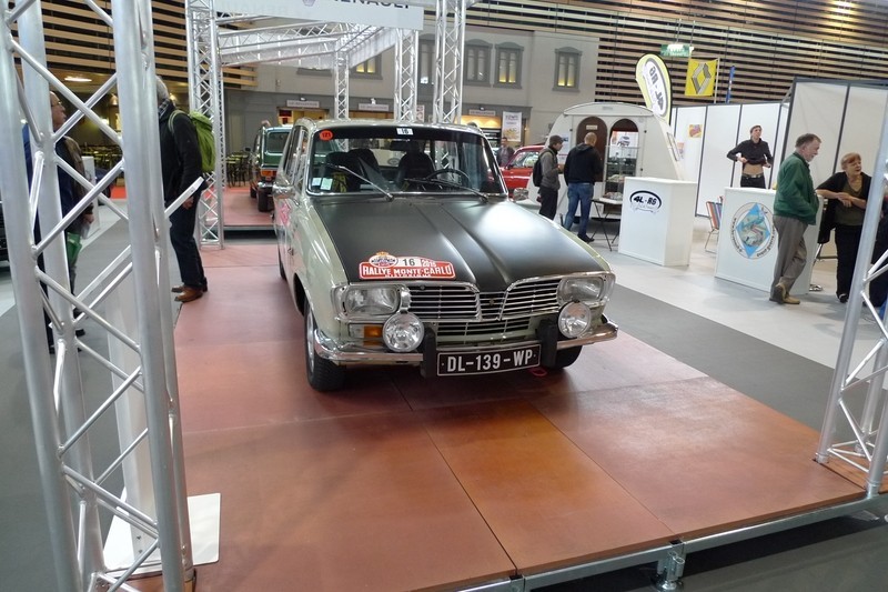 Salon Epoqu'Auto 2015 en Images BwNgZ9