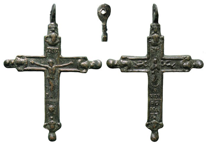 Crucifijo  bifaz  pezuelado con querubines ,Inmaculada.  S-XVII– CC-041- [Pec025/S-XVII]* 0Us097