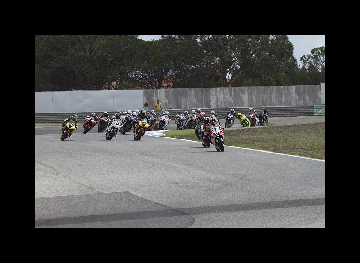 Campeonato Nacional de Velocidade Motosport Vodafone 2014 - Estoril III - 12,13 e 14  de Setembro Fotografias e Resumo da Prova   - Pgina 4 IOFUiT