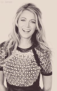 Blake Lively 5i2bbl