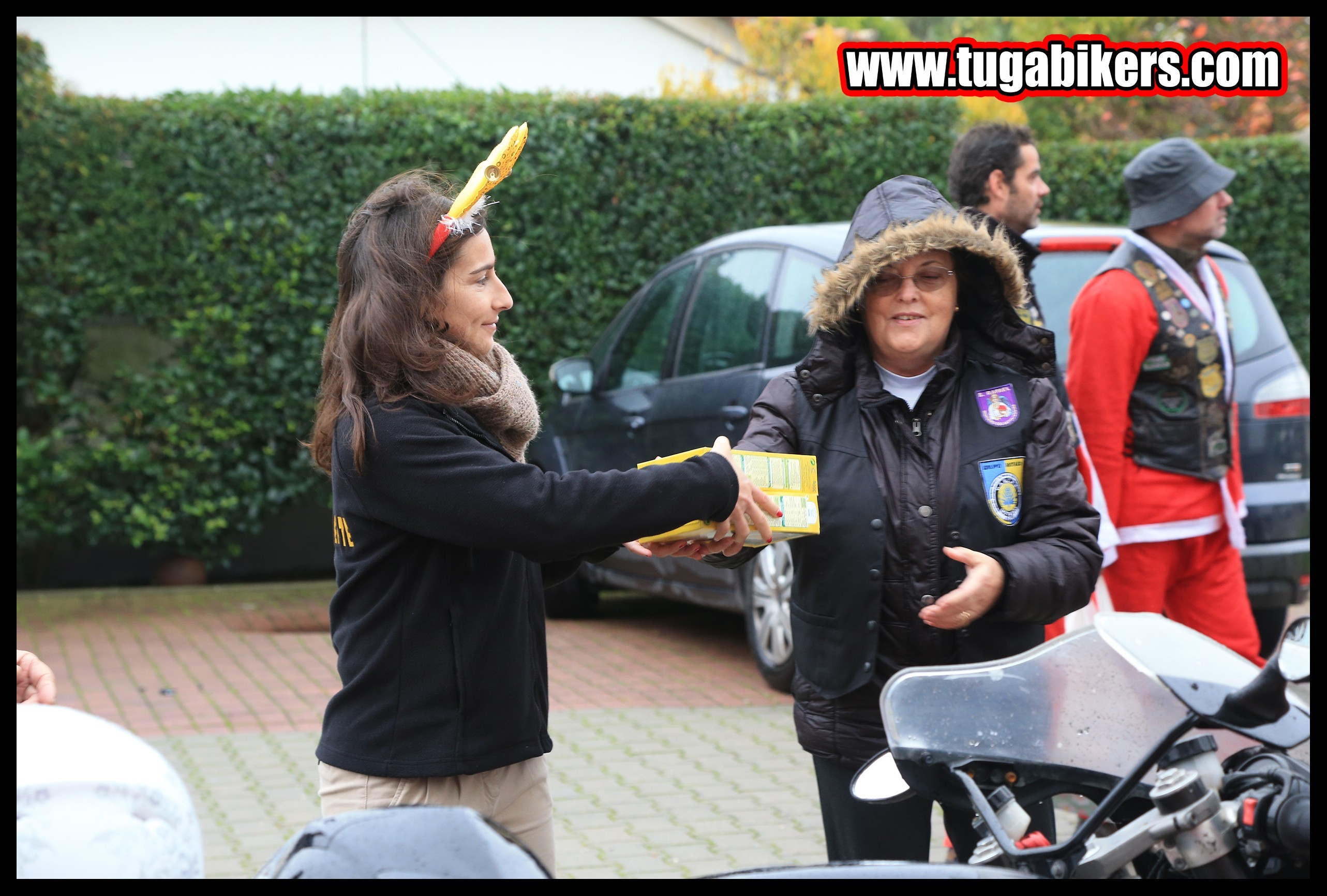 Entrega de Prendas de Natal Motards do Ocidente 2016 5TBjaN