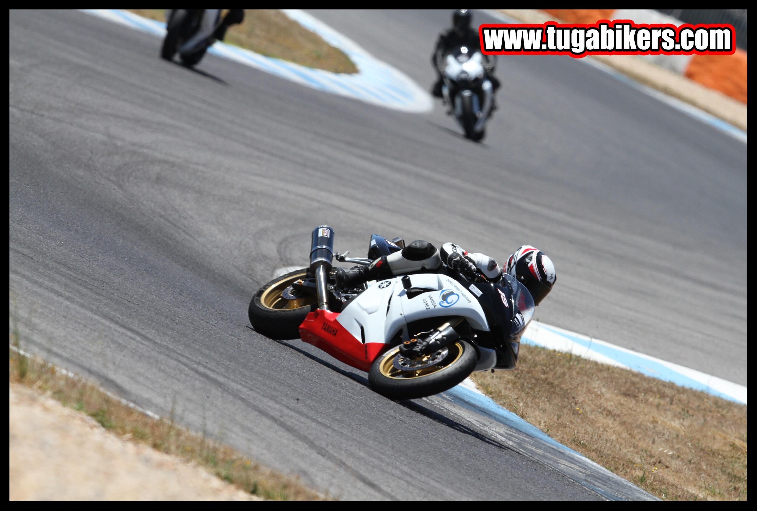 Track Day Motoval Estoril dias 25 e 26 Junho de 2016   T4uNSl