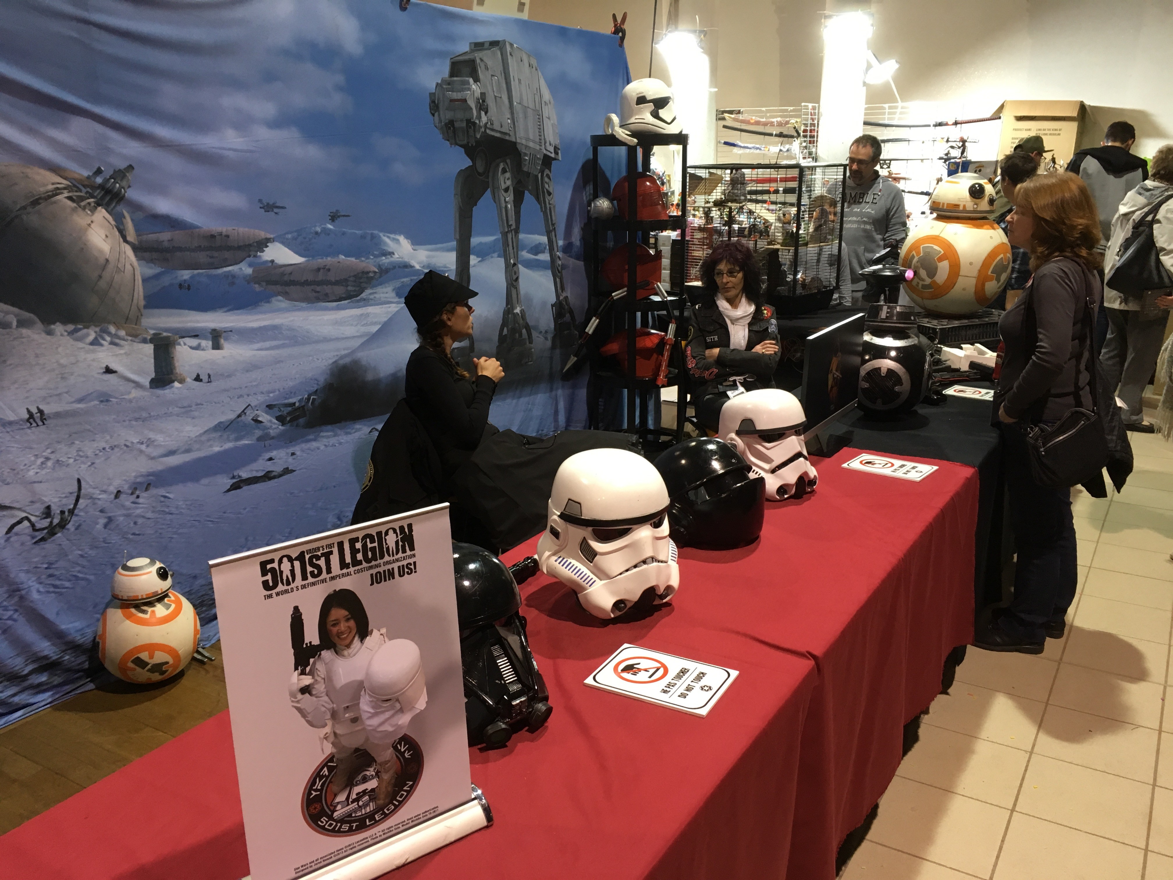 Générations Star Wars et SF 20ème édition - Cusset - 28 et 29 avril 2018 Y9zzVL