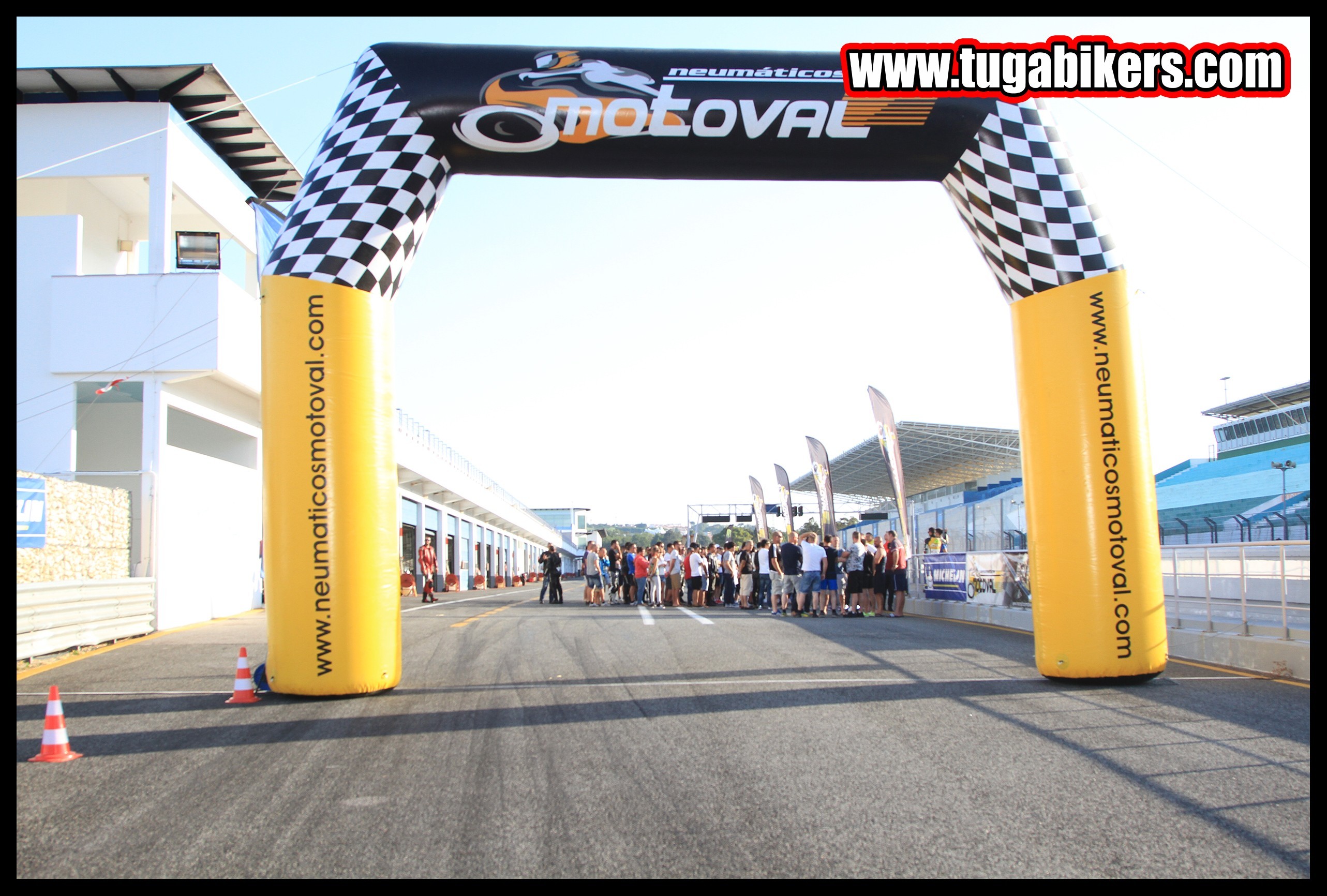 Track Day Motoval Estoril dias 3 e 4 Setembro de 2016 CaB7G5