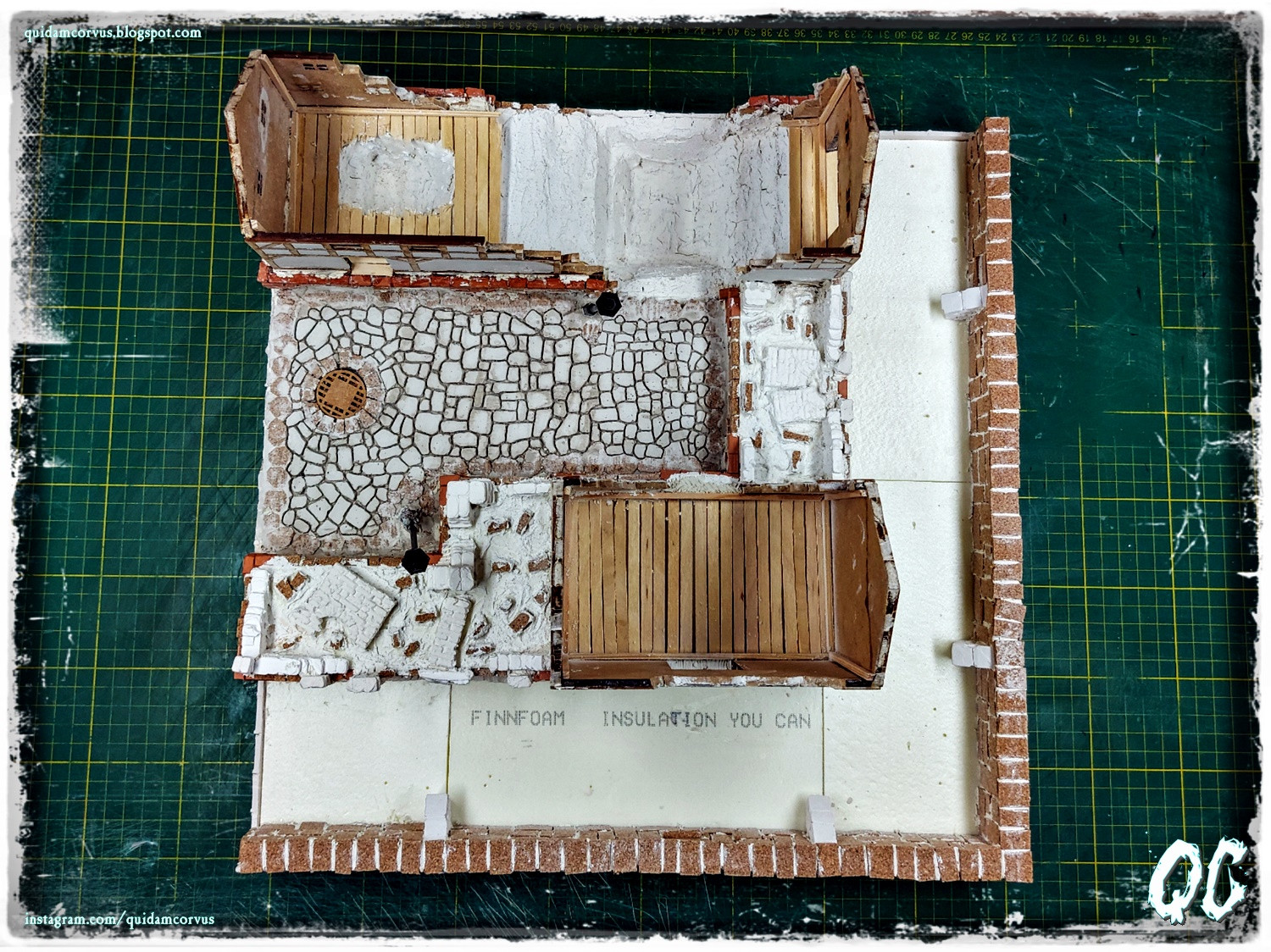 [WIP] Building of Ruins of Mordheim modular table - Page 3 Hr1Urm