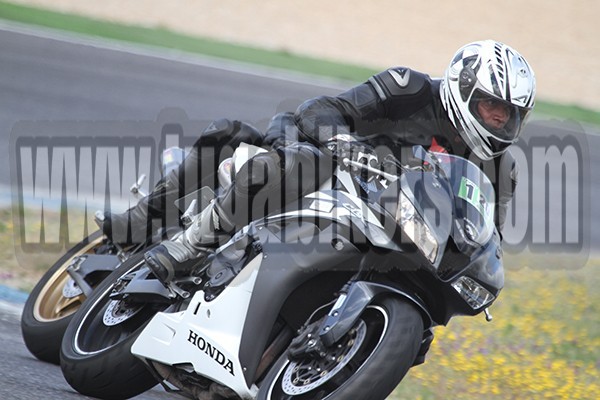 Track Day Motoval Estoril dias 25 e 26 Junho de 2016   O0Du2Z