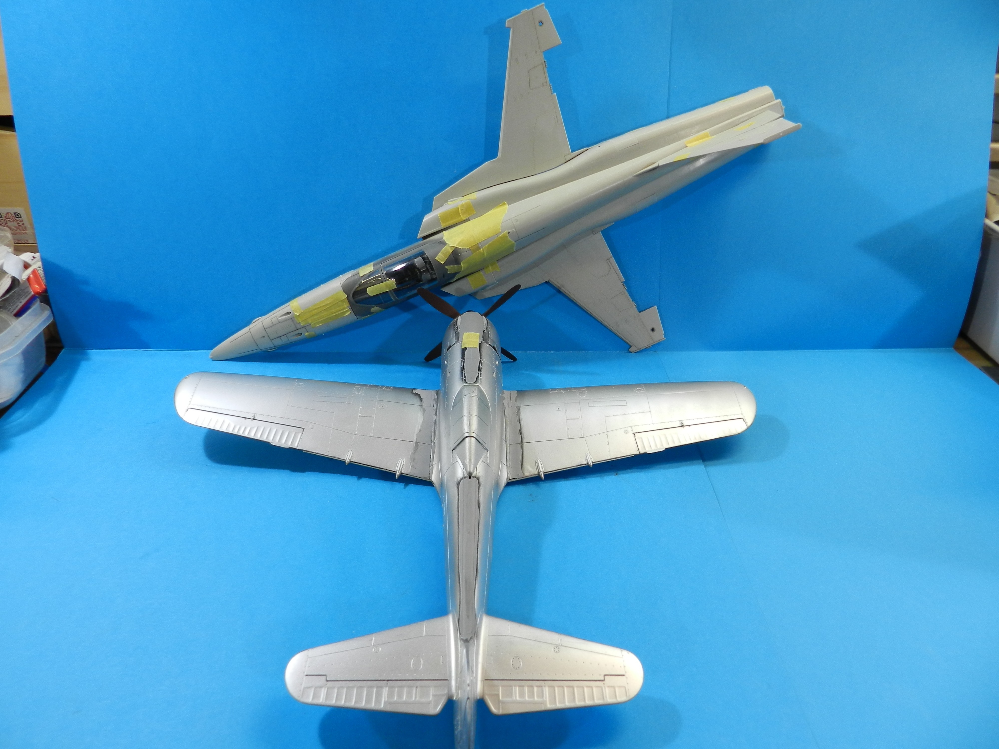 F-5E Aggressor 106 rouge VFC-111 Kittyhawk 1/32 - Page 2 EmsFTA