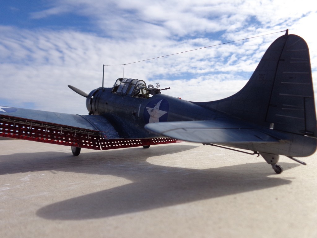 SBD 1/2 DAUNTLESS - Trumpeter 1/32 LOZYxe