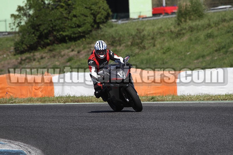 Track Day Motoval Estoril dias 30 Abril e 1 de Maio 2016  QPVRGc