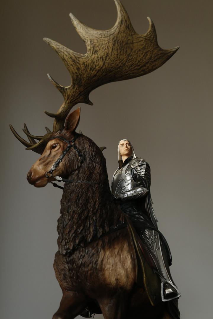 THE HOBBIT - THRANDUIL ON ELK  GluBGp