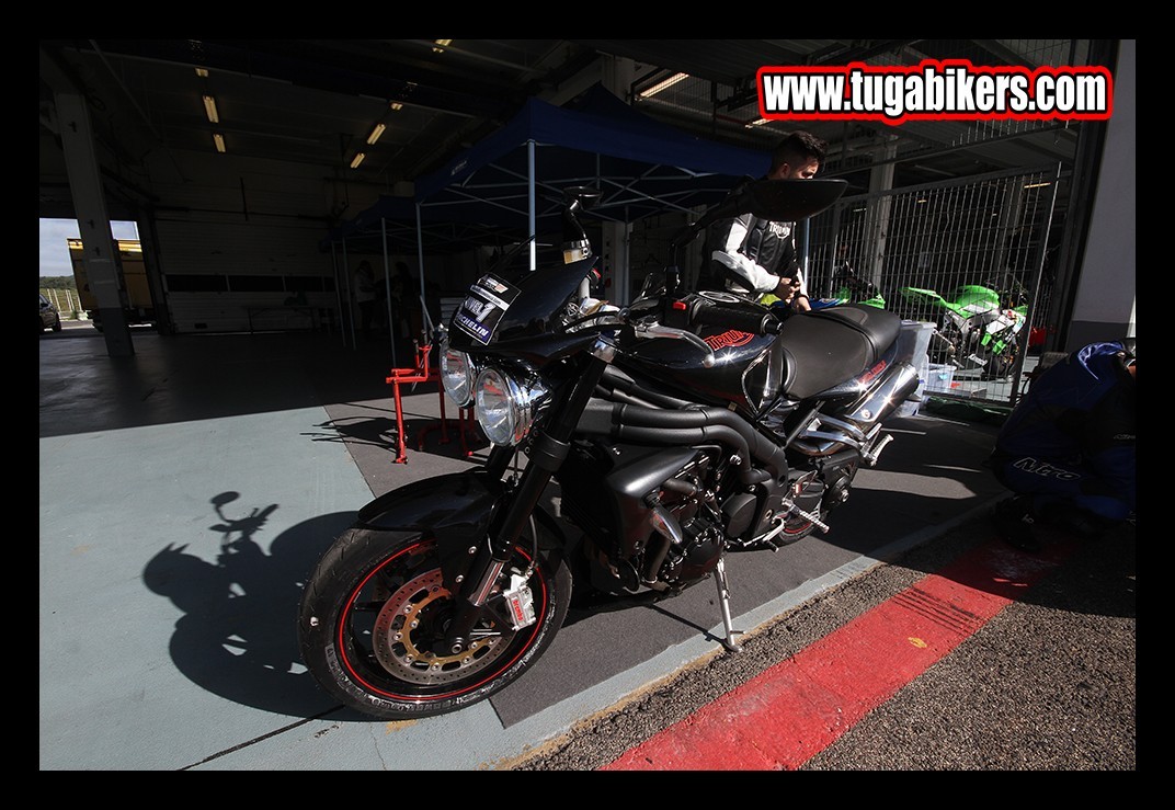 Track Day Motoval Estoril dias 4 e 5 Junho  Abril de 2016 3c87id