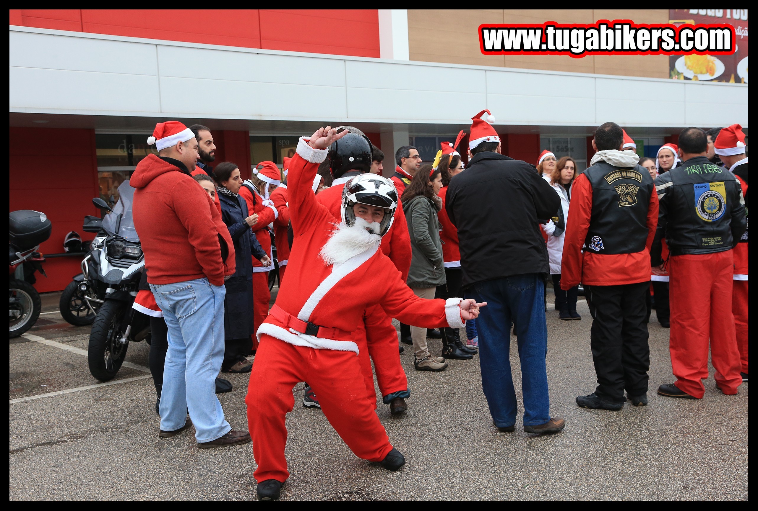 Entrega de Prendas de Natal Motards do Ocidente 2016 3zoE0D