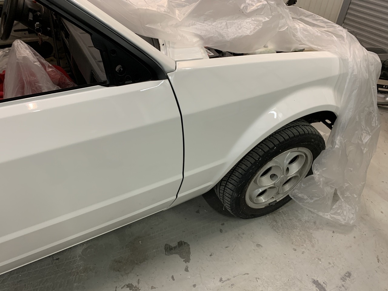 Et une de plus, Escort XR3 4V de 1981 4Oil4q