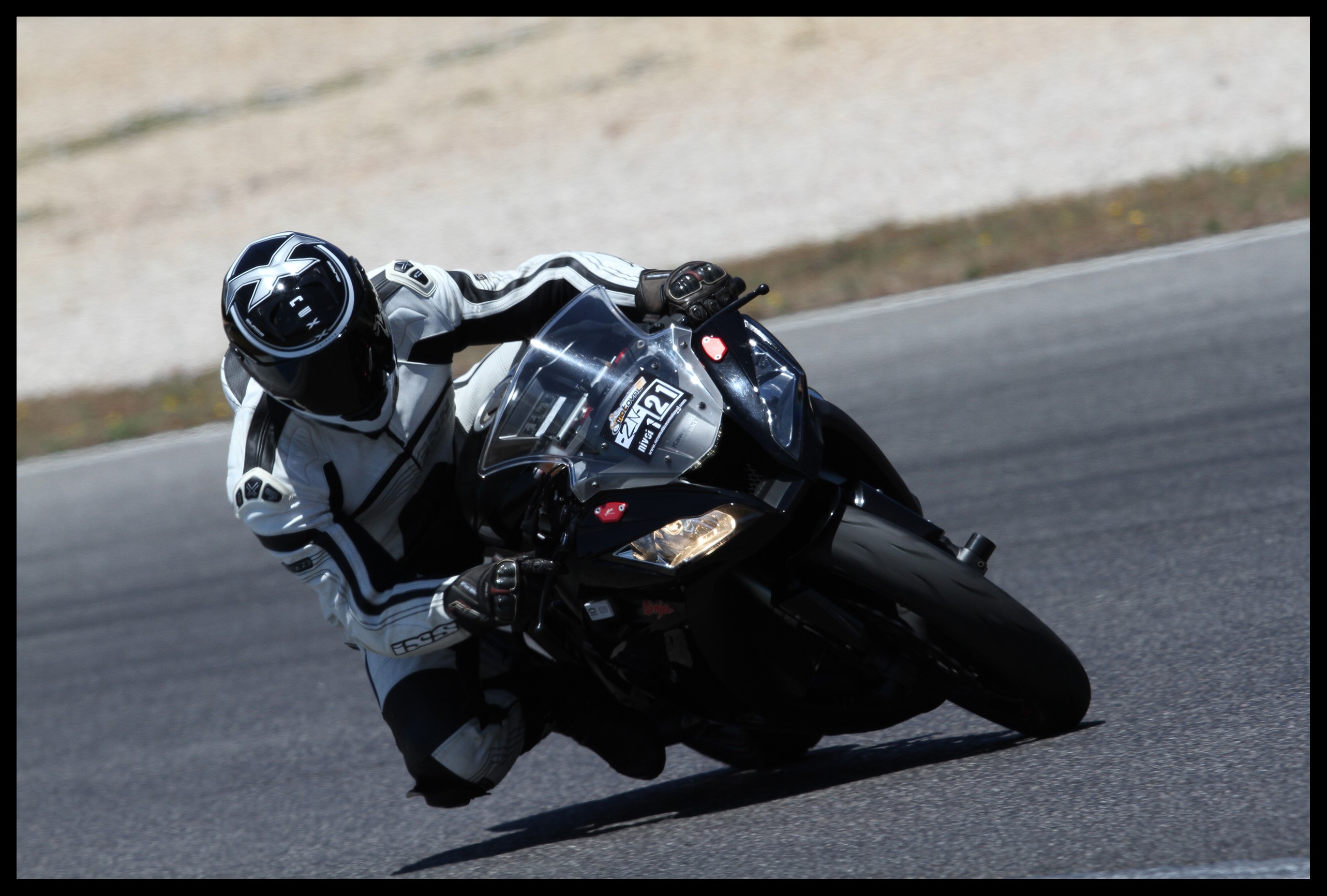 Track Day Motoval Estoril dias 25 e 26 Junho de 2016   4PnEmn