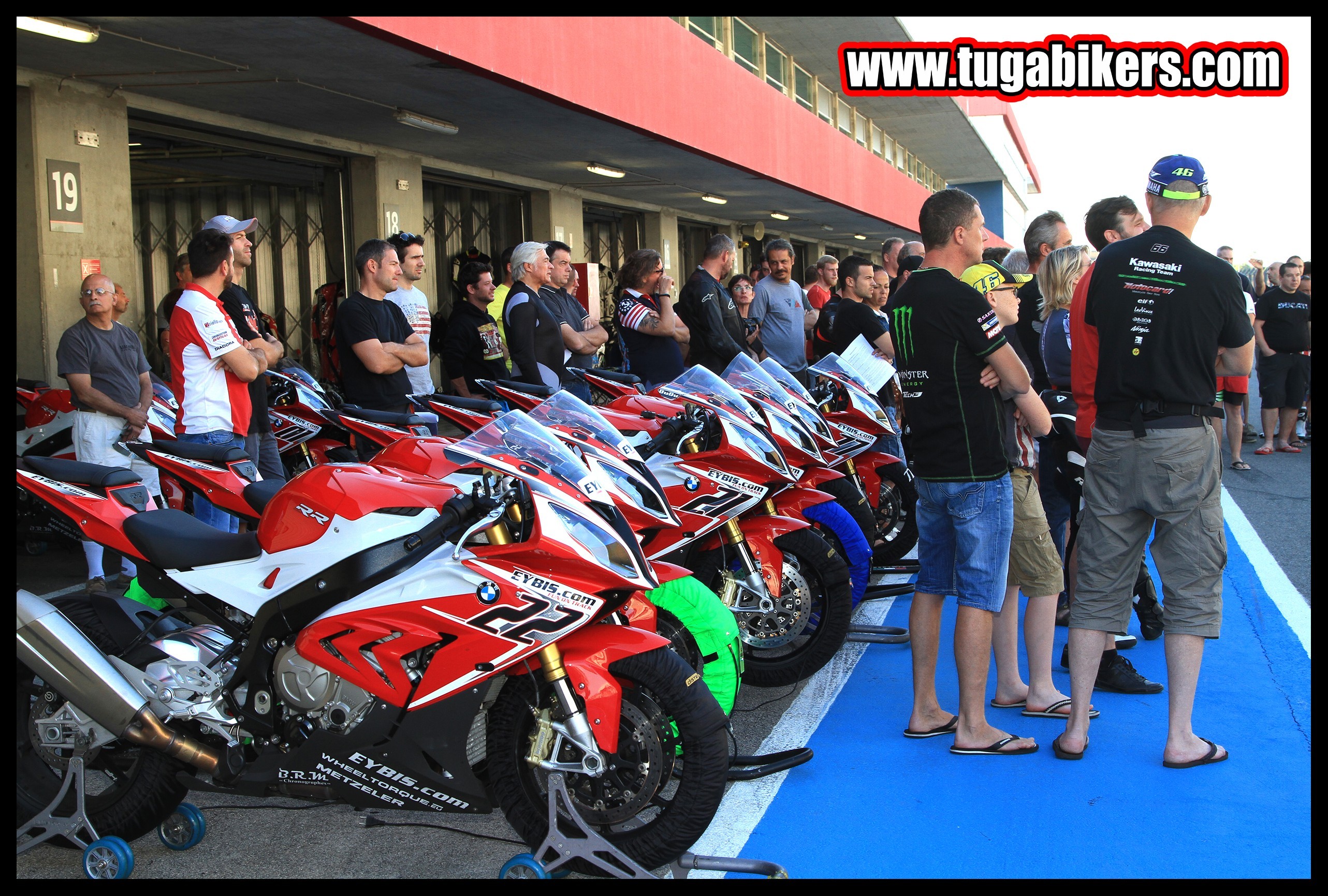 2016 Track Day Eybis 30 de Setembro a 2 Outubro e corrida Powertrophy 2 horas Endurance no Sbado 53fp7N