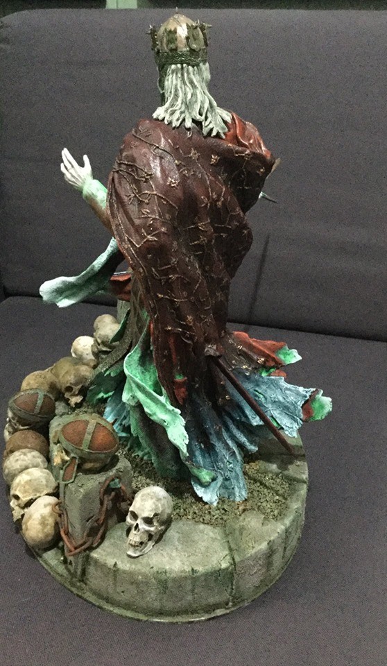 Weta King of the Dead repaint and custom stand JsYXa1