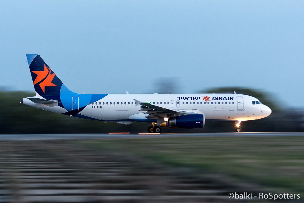 	Aeroportul Bucuresti - Henri Coanda / Otopeni (OTP / LROP) - Aprilie 2016   SpkdAa