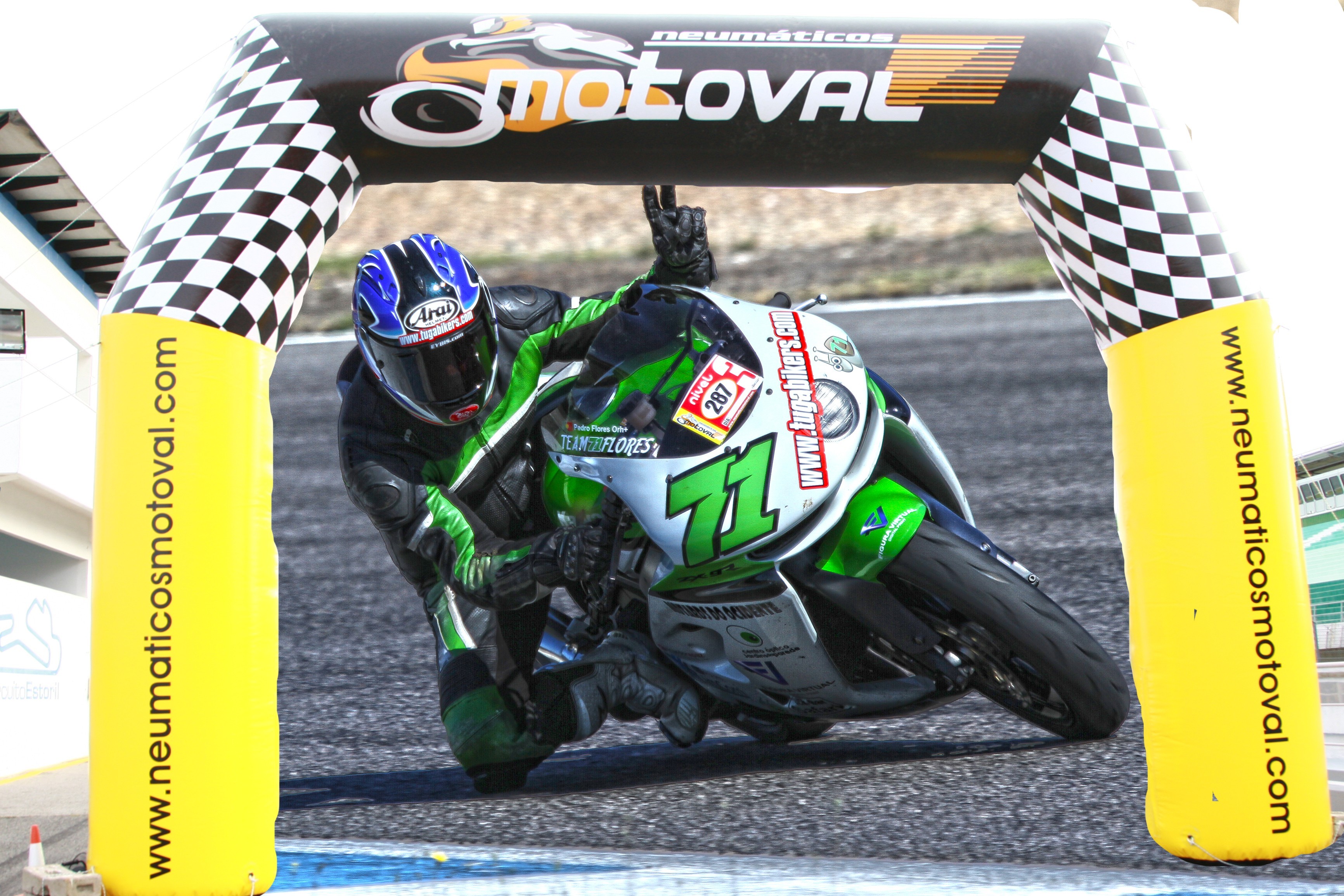 Track Day Motoval Estoril dias 3 e 4 Setembro de 2016 Xkpcdq