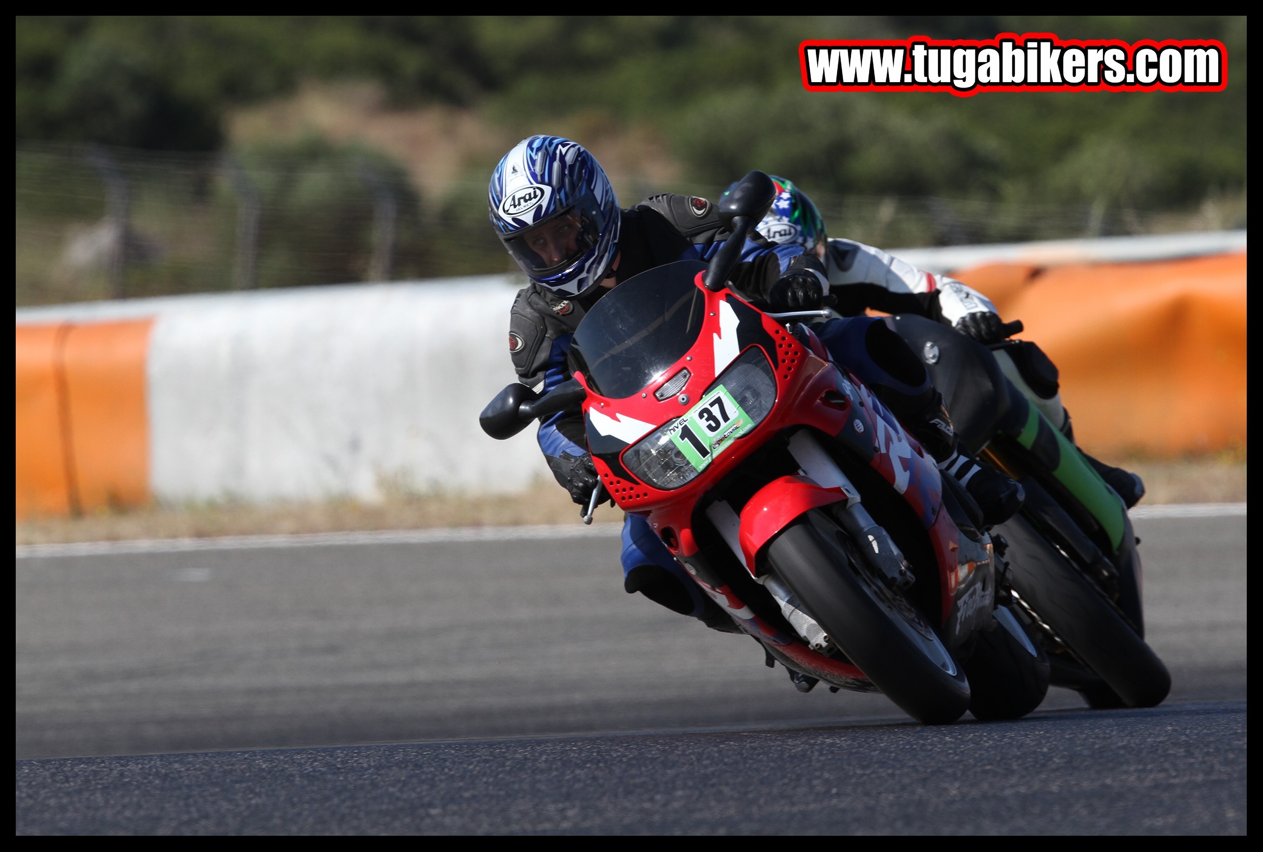 Track Day Motoval Estoril dias 25 e 26 Junho de 2016   AY2gmA