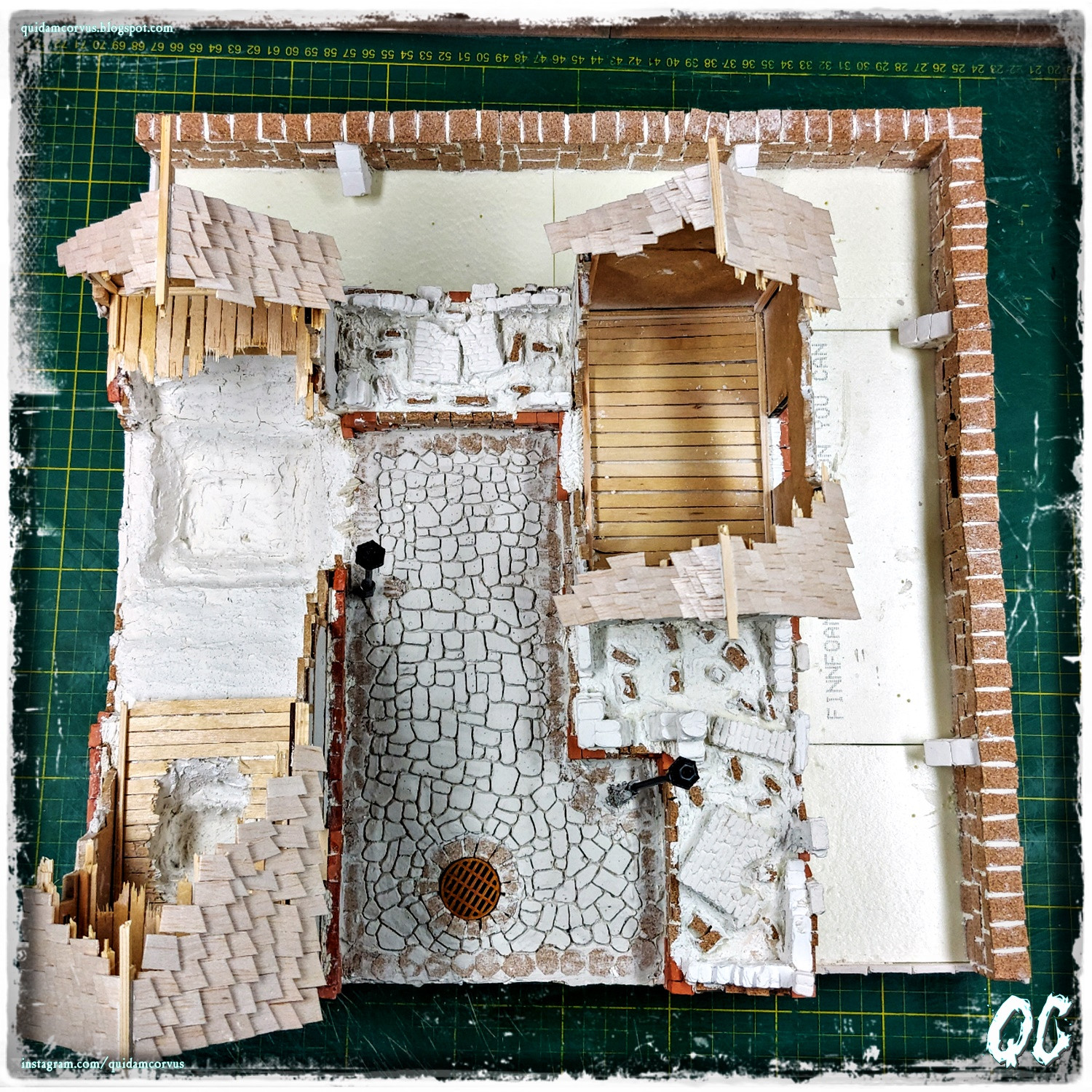 [WIP] Building of Ruins of Mordheim modular table - Page 3 CF8xcy