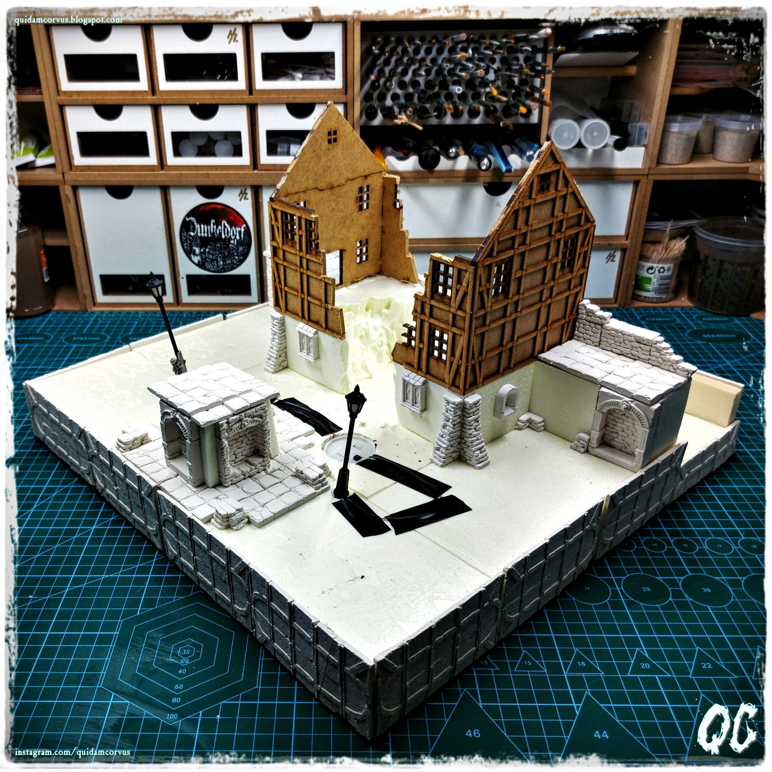 [WIP] Building of Ruins of Mordheim modular table - Page 4 Ps3Mko