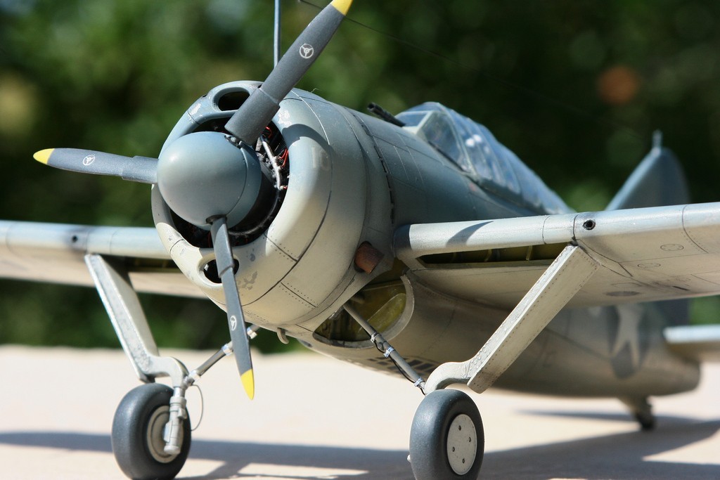 F2A-2 BUFFALO - Spécial Hobby -1/32 ZHlO20