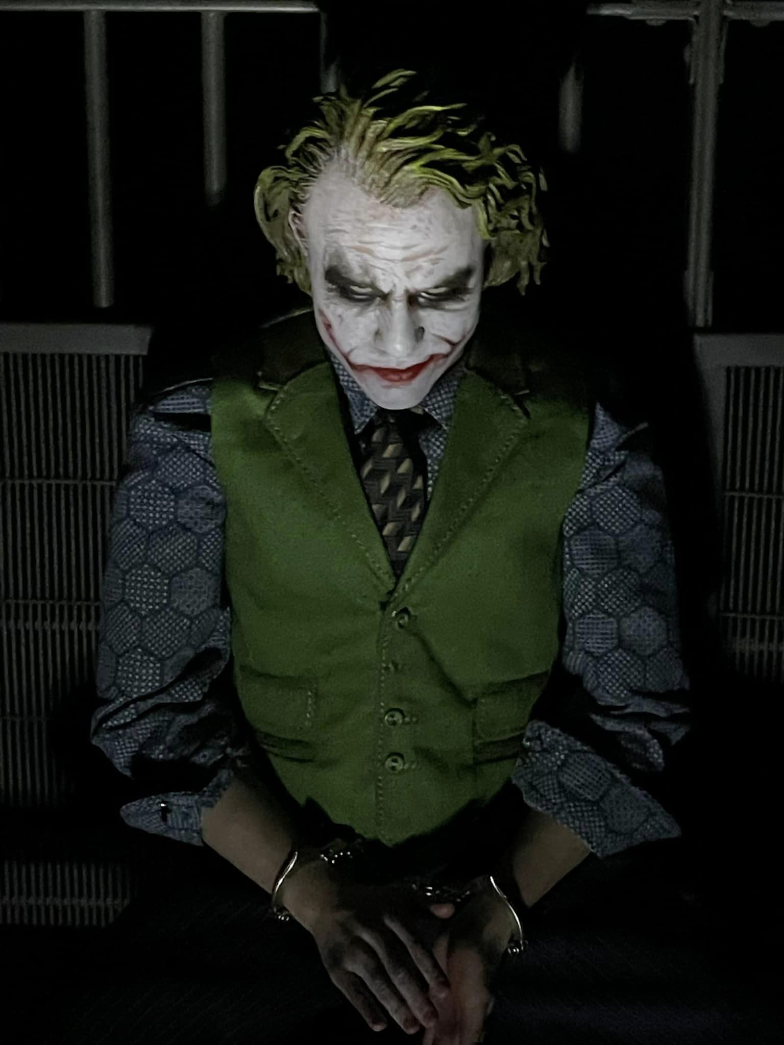 The Dark Knight : Joker (Heath Ledger)  - Page 3 D5YE1q