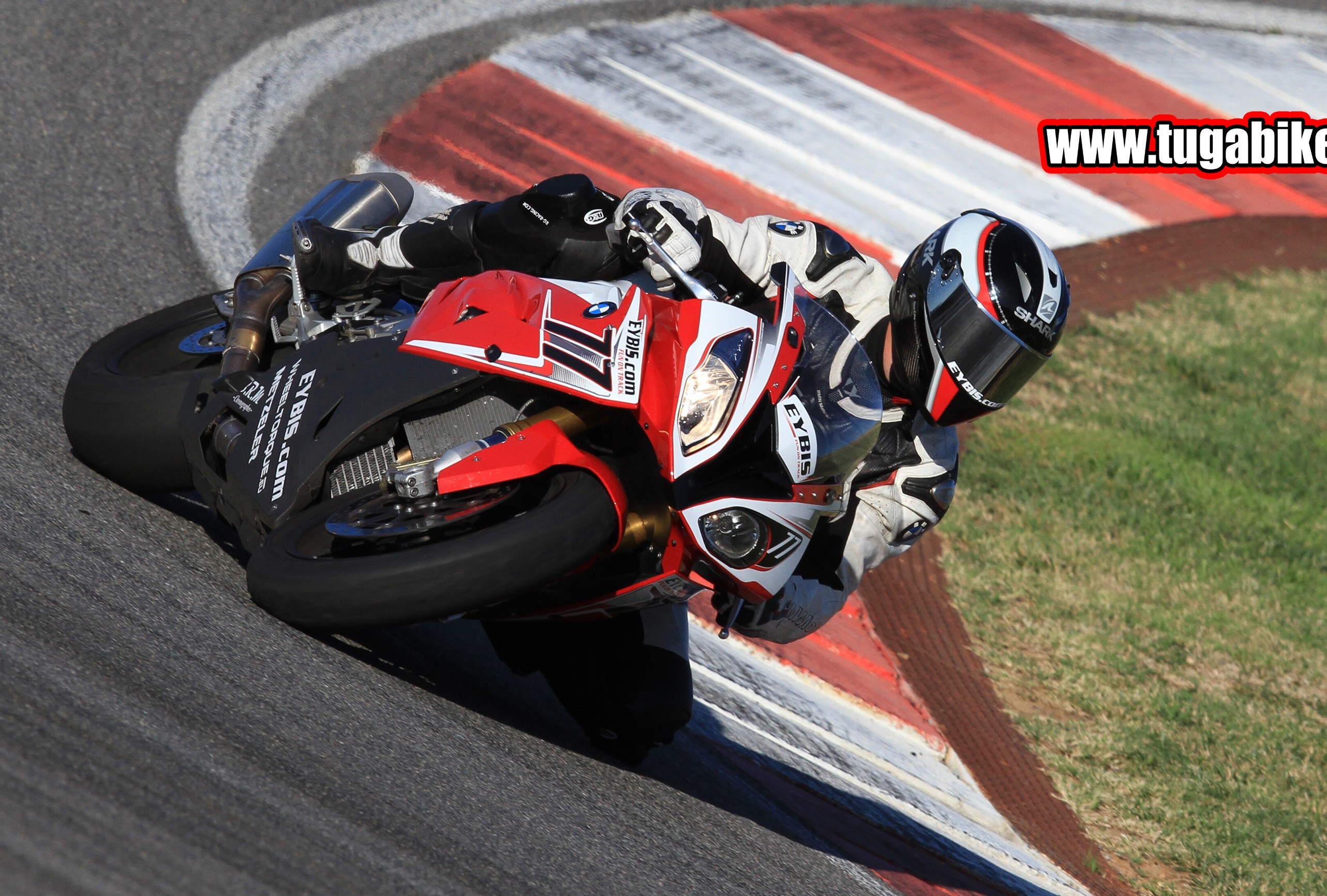 2016 Track Day Eybis 30 de Setembro a 2 Outubro e corrida Powertrophy 2 horas Endurance no Sbado HcY4Tw