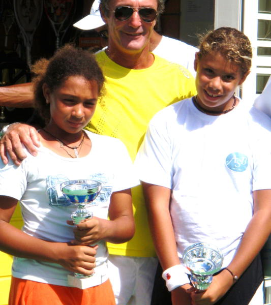 le St Barth Tennis Club a clôturé ce Dimanche 06 Juin les phases finales du Championnat par équipes jeunes des Isle du Nord . - 003