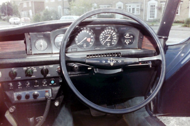 Rover P6 Met Area Car Interior Equipment