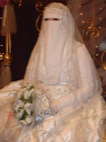 مسلمة متفائلة