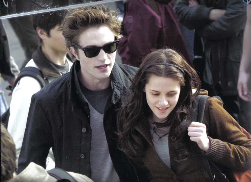 Edward and Bella.