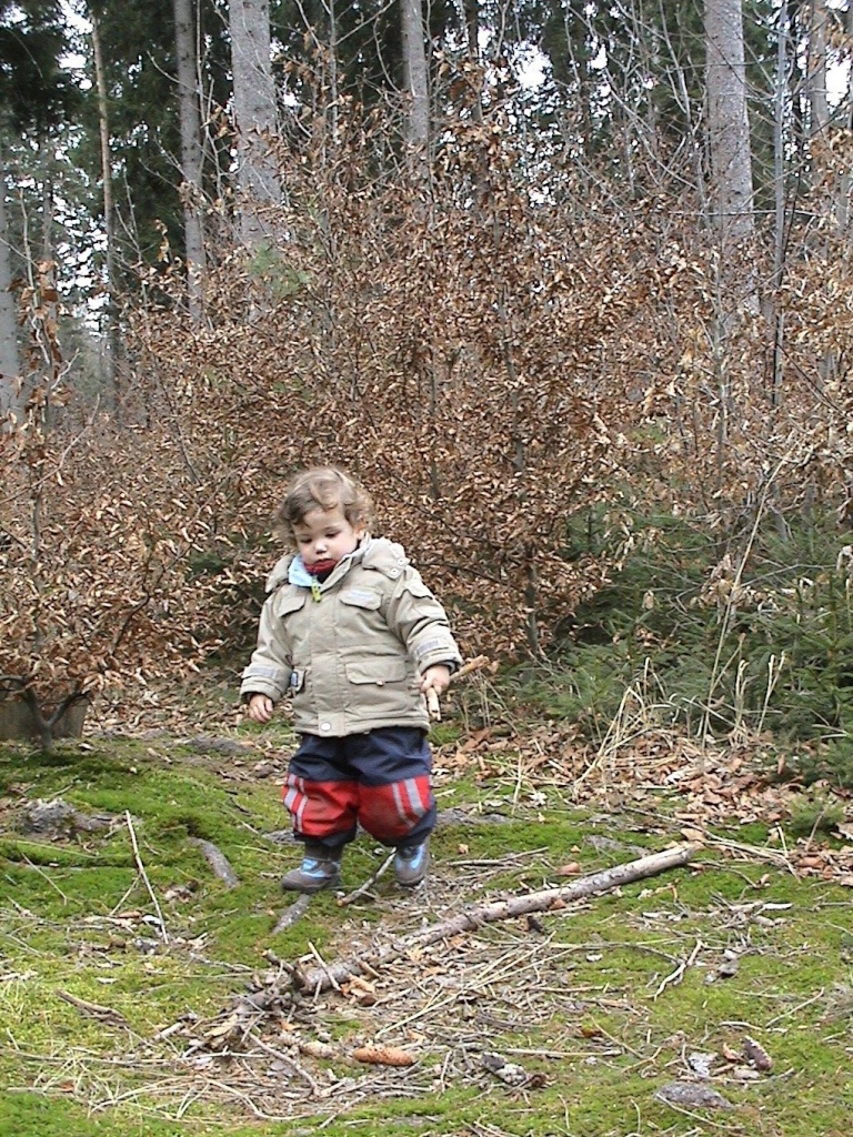 UNSER LEDERSTRUMPF TIM: Frühlingsanfang im Wald 20.03.10