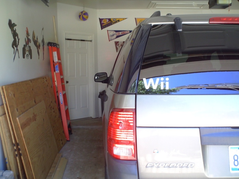 my SUV Wii vandalized