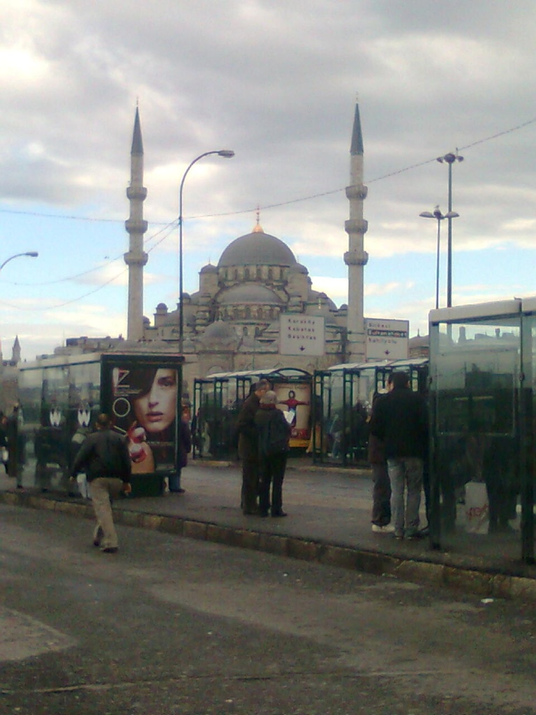 Masjid di Eminonu, Istanbul