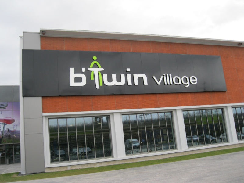 C'est le B'Twin Village